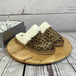 Volatile Slippers Womens Sz 8 Leopard Print Slip on Microsuede Faux Shearling